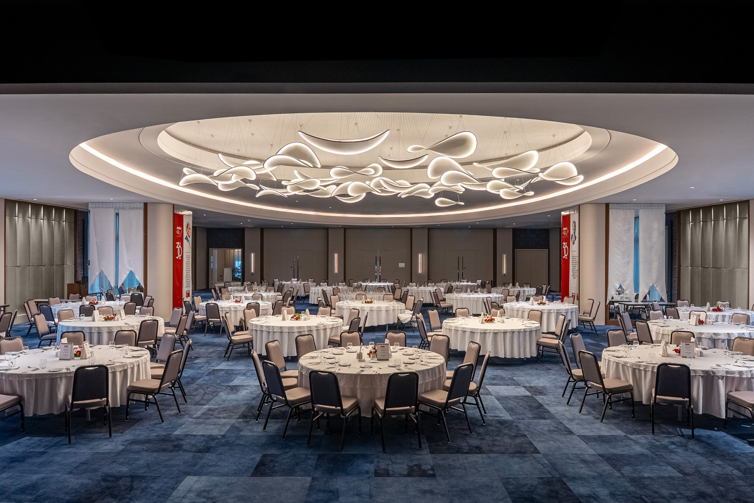 Akra Hotel ballroom with Flux acoustic wall panels improving acoustic comfort, noise control, and speech clarity